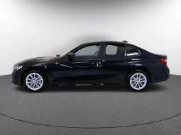 
										2020 BMW SERIES 3 2.0 330E AUTO 4P Híbrido full									