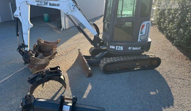 
								2018 BOBCAT E26 full									