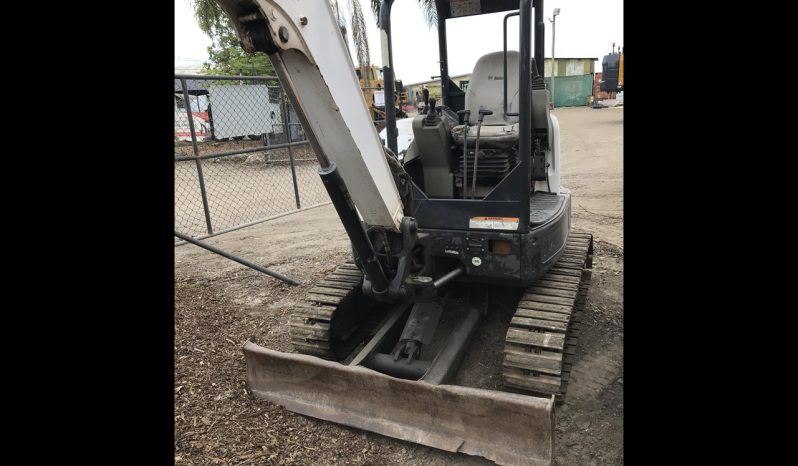 
								2013 BOBCAT E35 – 2476 horas full									