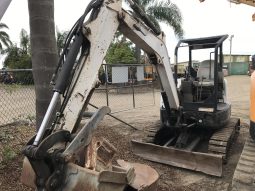 
										2013 BOBCAT E35 – 2476 horas full									