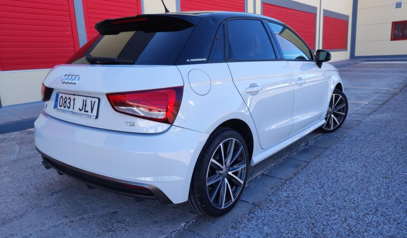 
								2016 Audi A1 S-Line 1.6 TDI full									