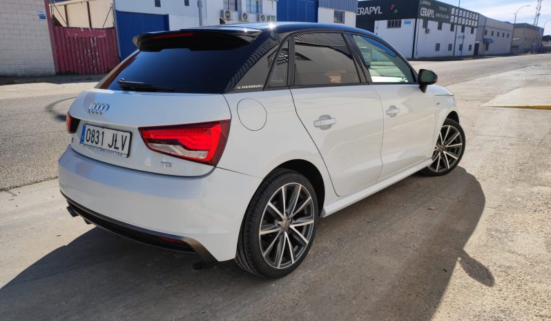 
								2016 Audi A1 S-Line 1.6 TDI full									